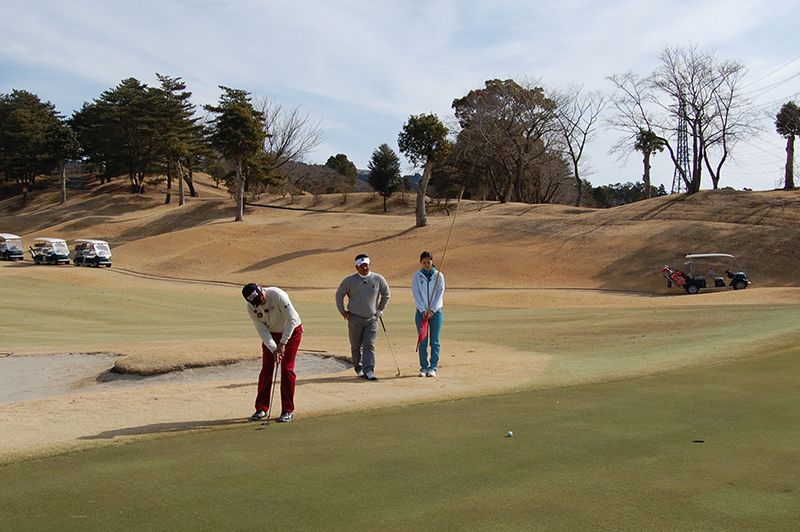 グランフィールズ カントリークラブ 公式サイト 2月16日に当ゴルフ場にて ゴルフ宮里道場premium ゲームの決断 の収録がありました 芹沢信雄プロの極意に迫ります